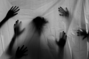 Lire la suite à propos de l’article A quel point êtes-vous conscient de votre ombre  (Lune noire – Lilith) ?